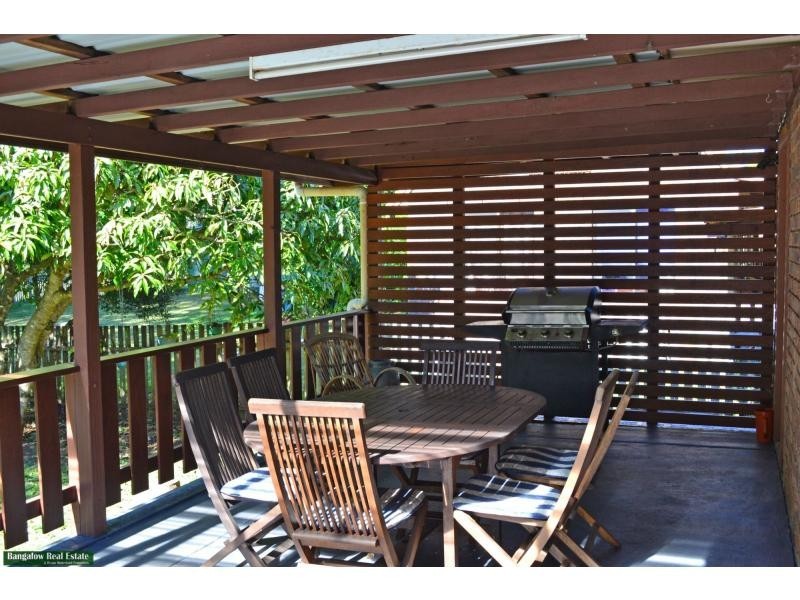 15 Palm Tree Crescent, Bangalow NSW 2479