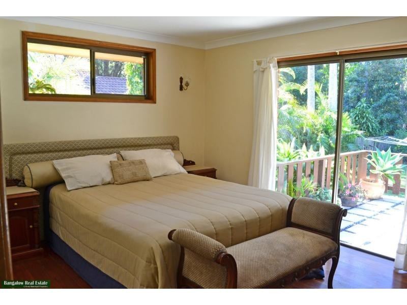 15 Palm Tree Crescent, Bangalow NSW 2479