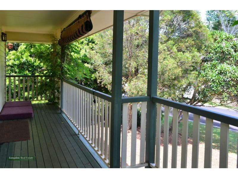 4 Palm Lily Crescent, Bangalow NSW 2479