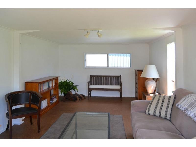 13 Lismore Road, Bangalow NSW 2479