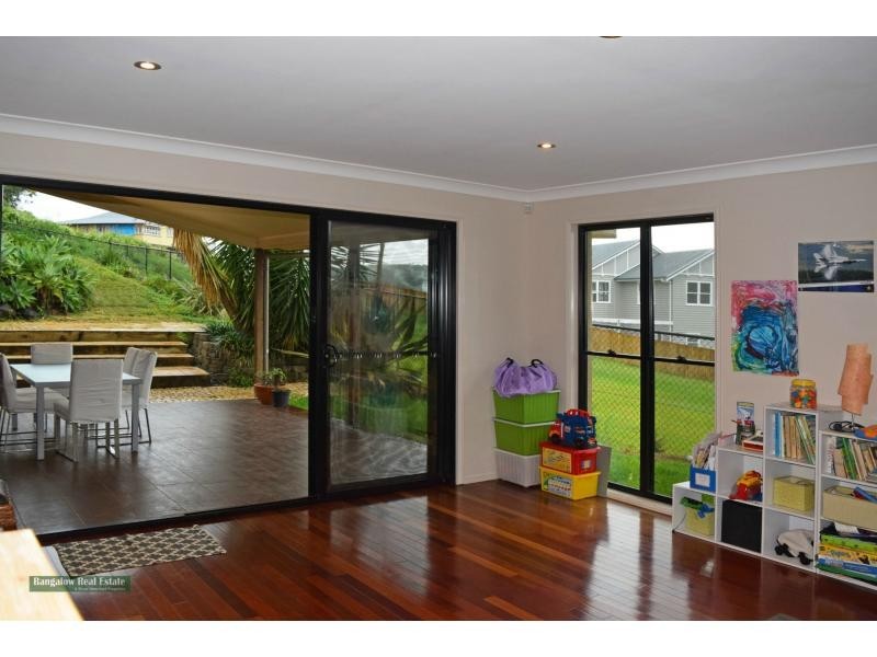 12 Thomas Street, Bangalow NSW 2479