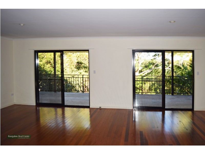 12 Barby Crescent, Bangalow NSW 2479