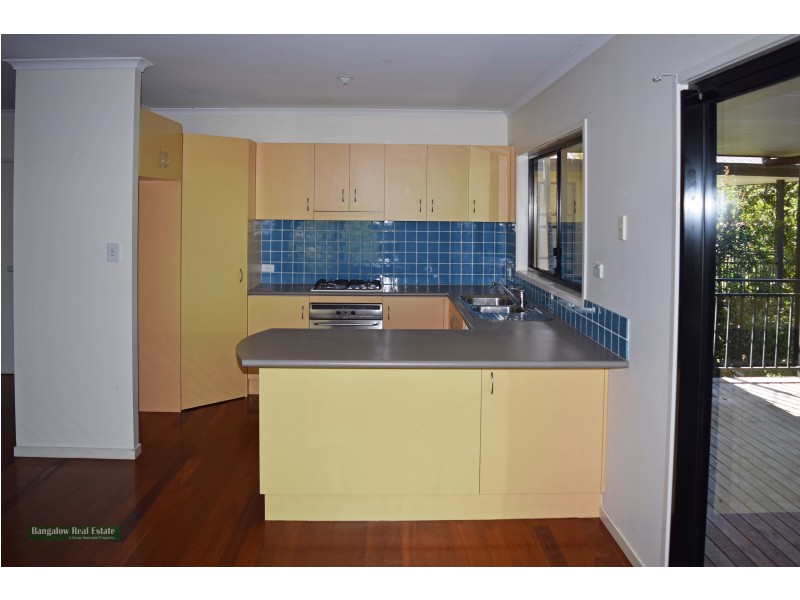 12 Barby Crescent, Bangalow NSW 2479