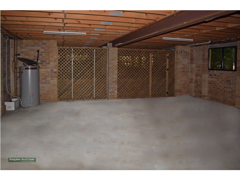 12 Barby Crescent, Bangalow NSW 2479