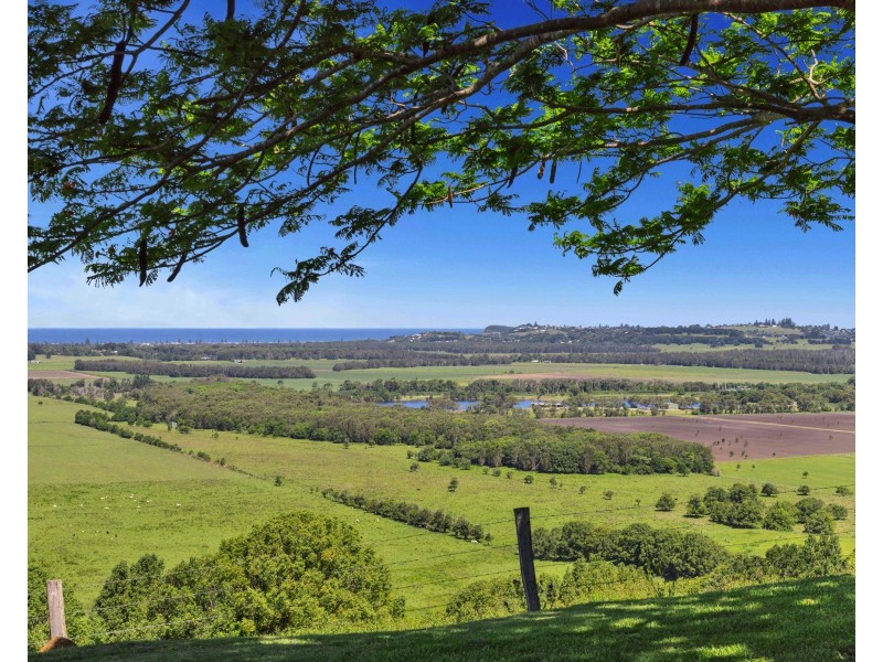 54 Carney Pl, Knockrow NSW 2479