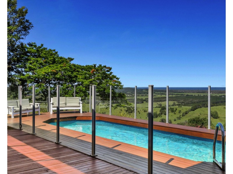 54 Carney Pl, Knockrow NSW 2479