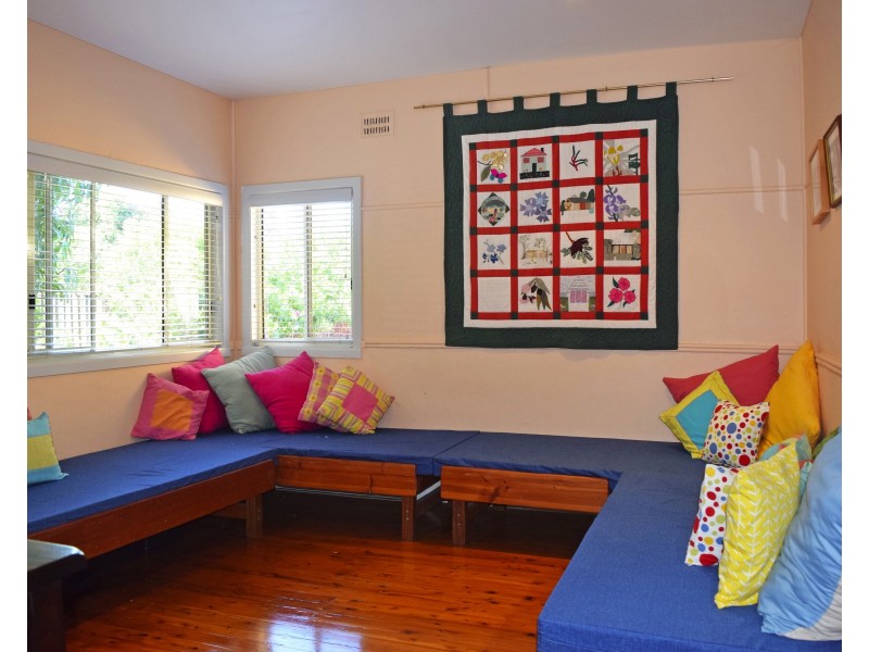 54 Carney Pl, Knockrow NSW 2479