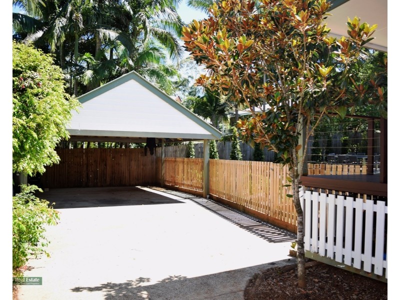 6 Sansom St, Bangalow NSW 2479