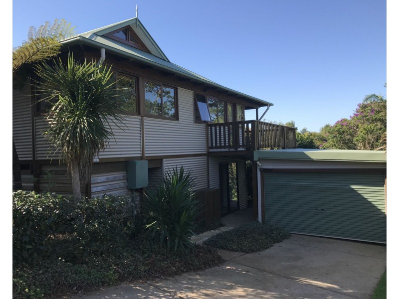 14 Barby Crescent, Bangalow NSW 2479
