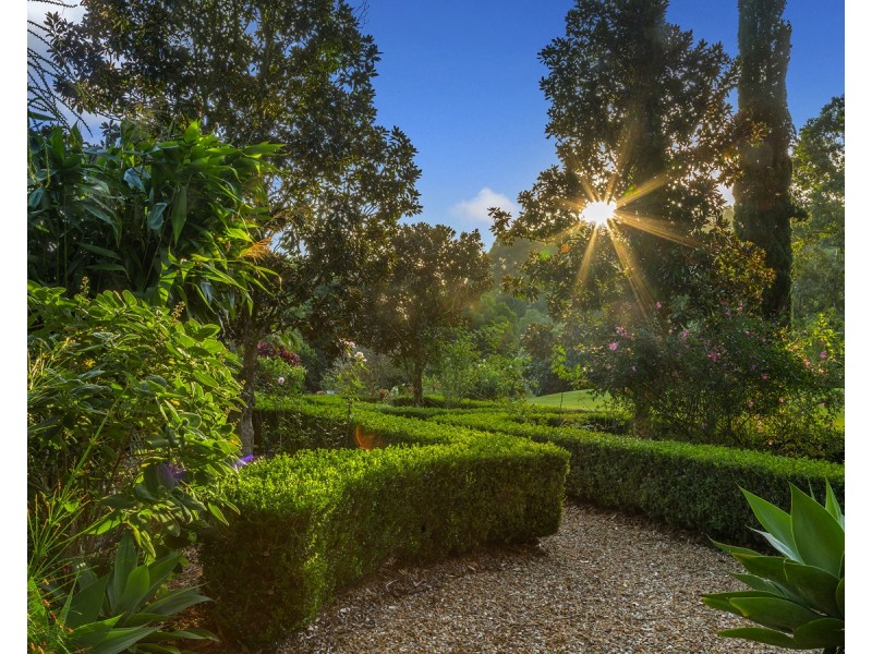 755 Federal Dr, Federal NSW 2480