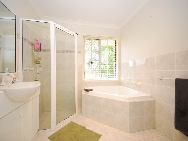 Tinbeerwah QLD 4563