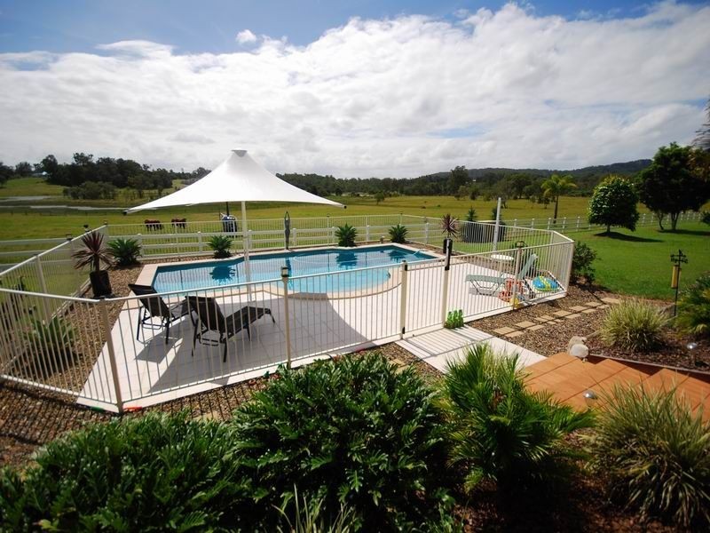 Tinbeerwah QLD 4563