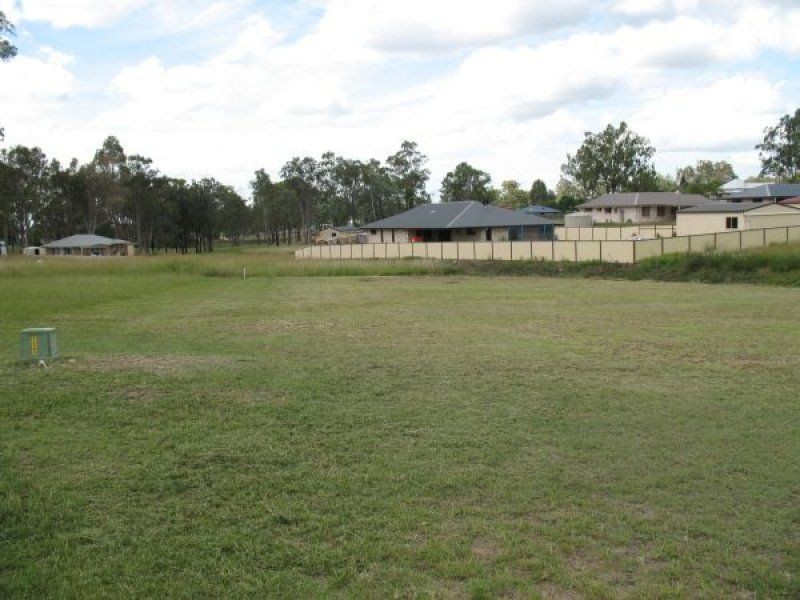 22 McLucas Crescent, Wondai QLD 4606
