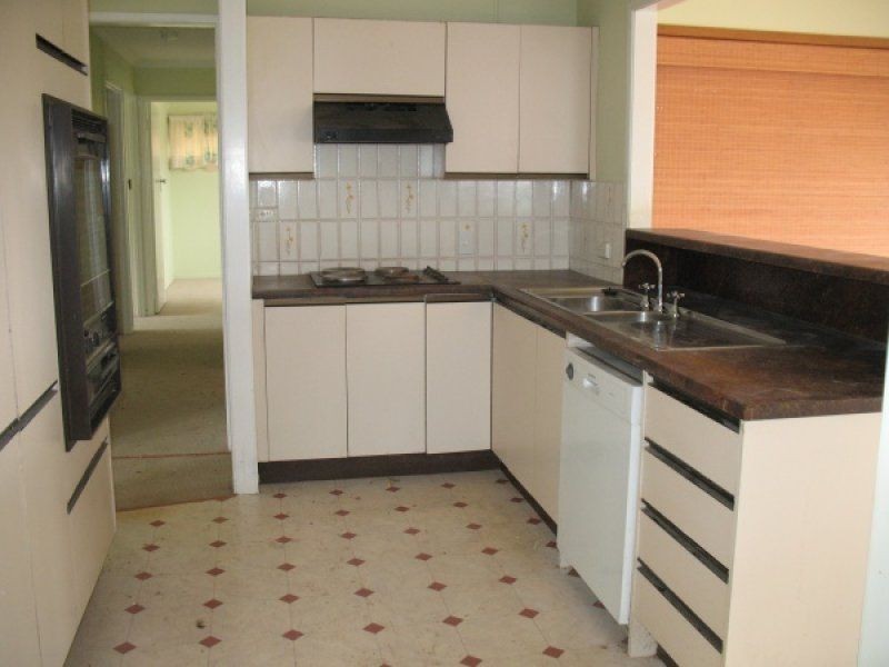 81 Baynes Street, Wondai QLD 4606