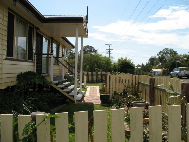 87 Pring Street, Wondai QLD 4606