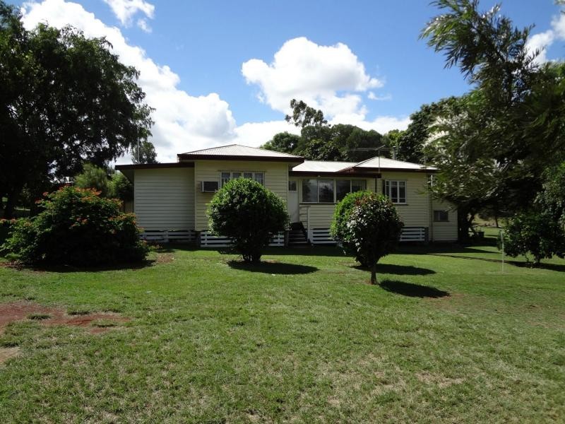 263 Hoggs Road, Wooroolin QLD 4608