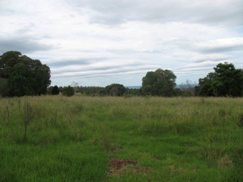 263 Hoggs Road, Wooroolin QLD 4608