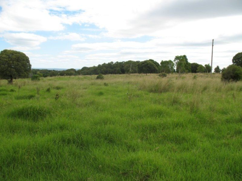 263 Hoggs Road, Wooroolin QLD 4608