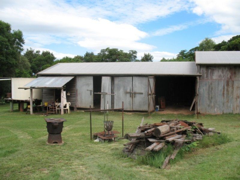 263 Hoggs Road, Wooroolin QLD 4608