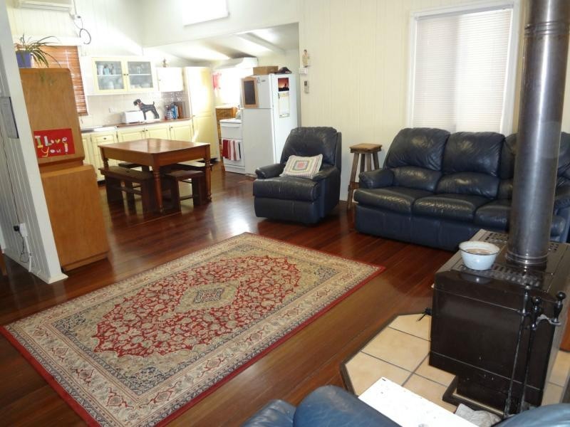 47 Beresford Street, Proston QLD 4613