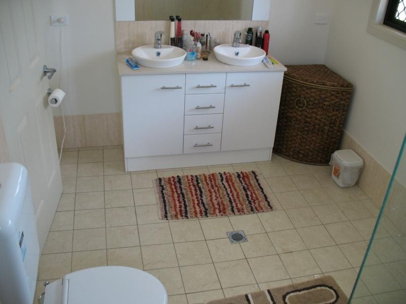 64 Mitchells Road, Cloyna QLD 4605