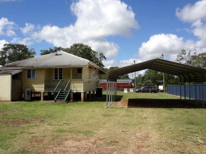 9 Edwards Street, Wondai QLD 4606