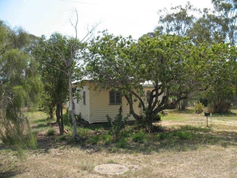 38 Moreton Street, Wondai QLD 4606