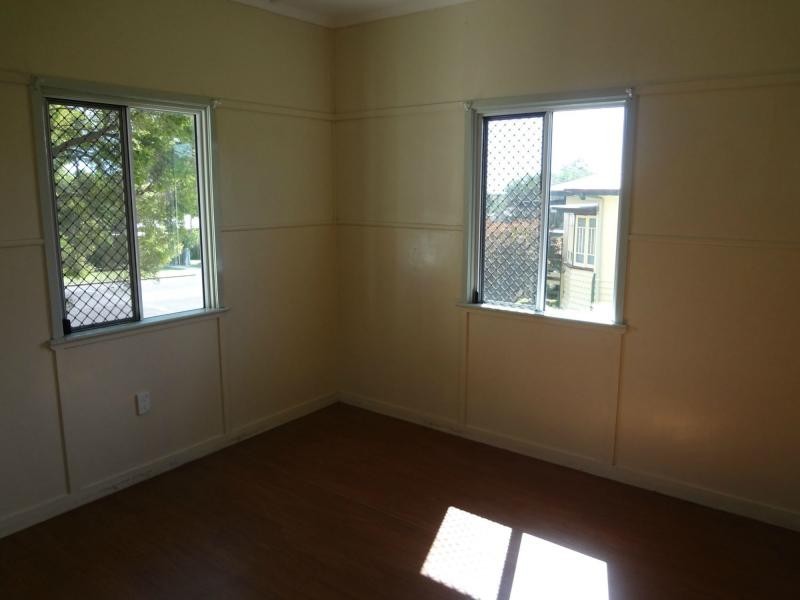 18 Beresford Street, Proston QLD 4613