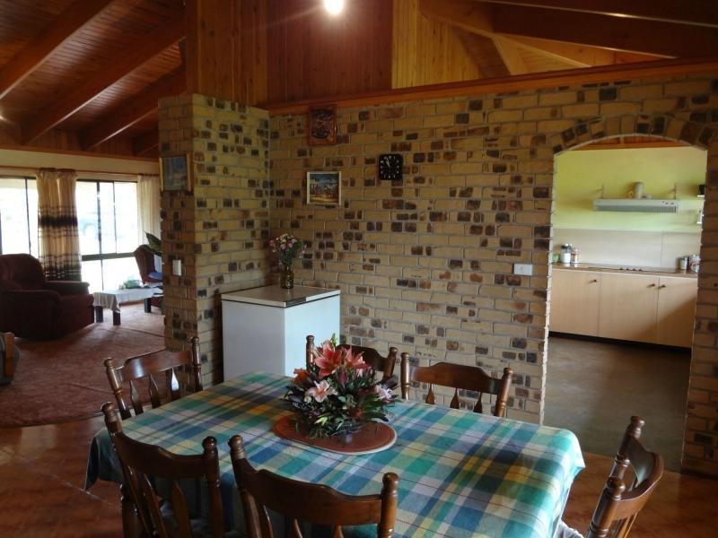 4 Hill Street, Tingoora QLD 4608