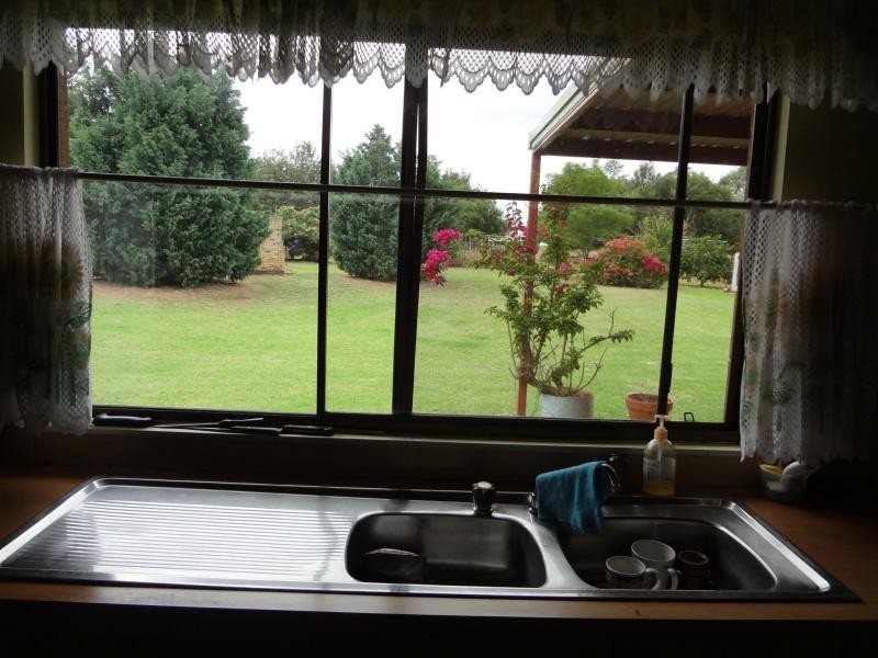 4 Hill Street, Tingoora QLD 4608