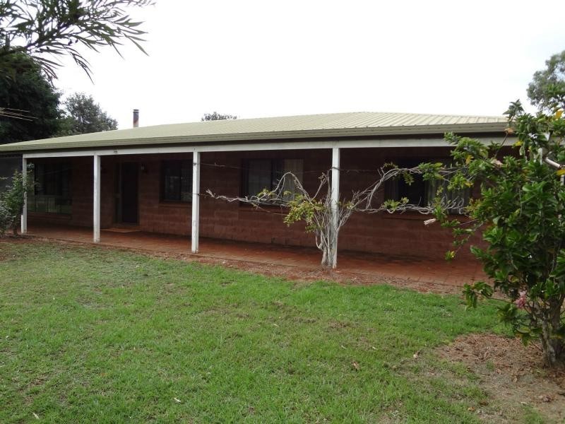 4 Hill Street, Tingoora QLD 4608