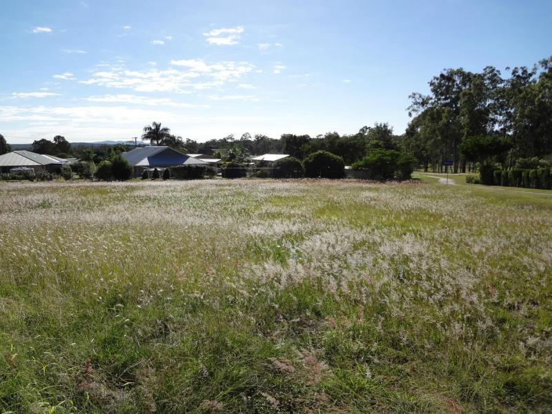 69 Grant Crescent, Wondai QLD 4606