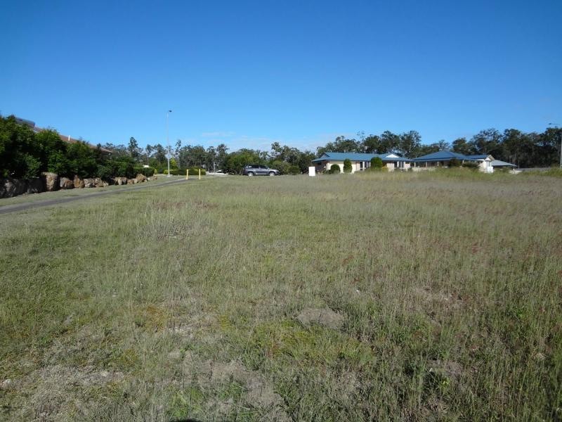 69 Grant Crescent, Wondai QLD 4606