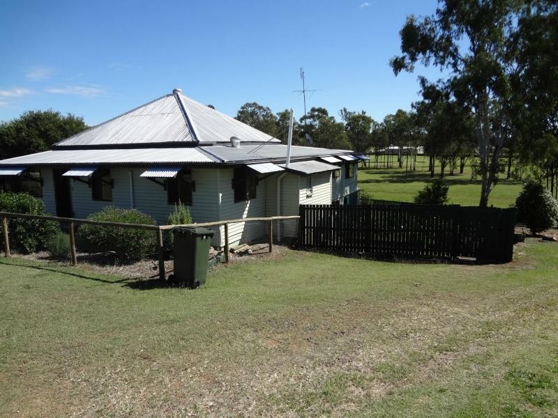 43 Edwards Street, Wondai QLD 4606