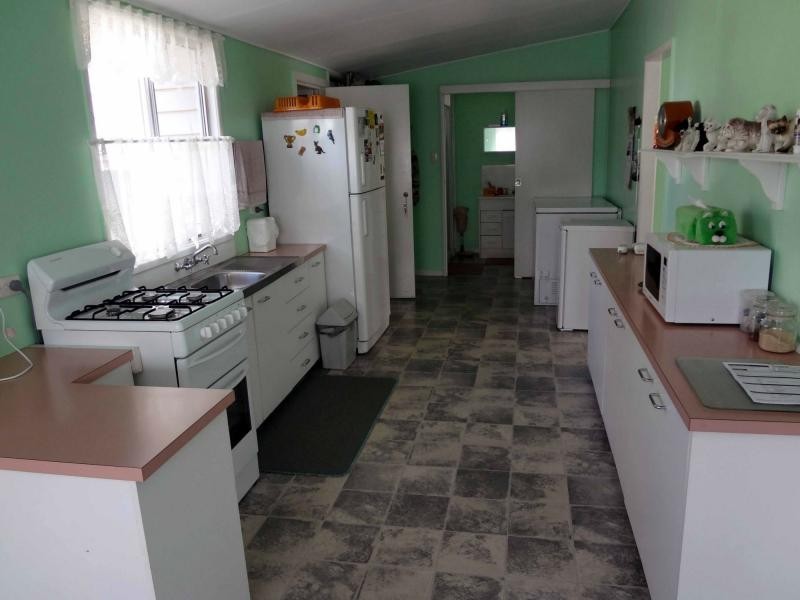 150 Mackenzie Street, Wondai QLD 4606