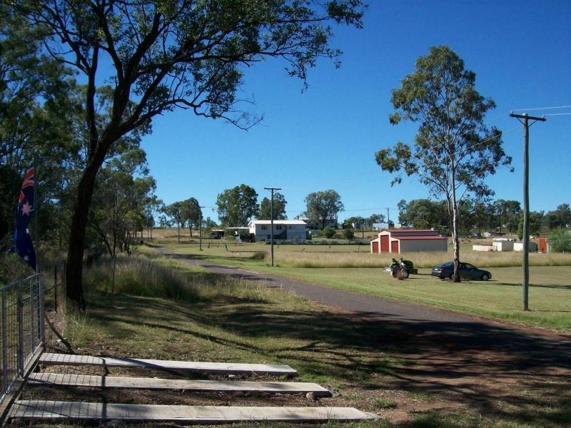 10 Webb Street, Hivesville QLD 4612