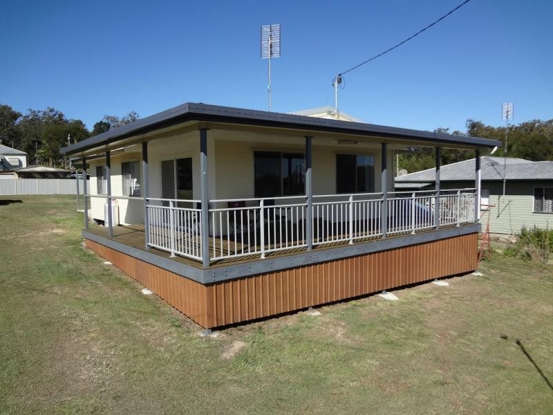 40 Collingwood Street, Proston QLD 4613