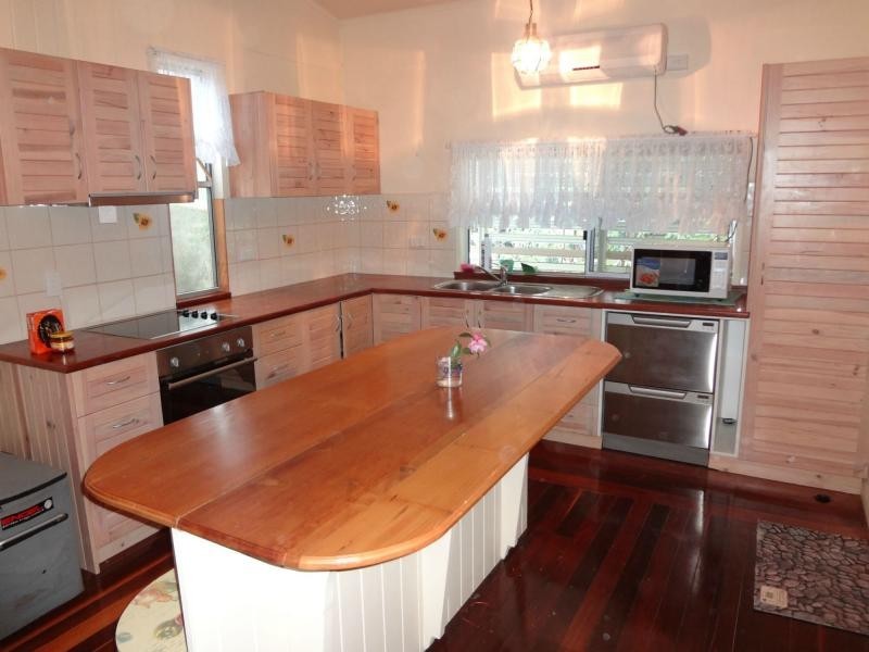 17 Beresford Street, Proston QLD 4613