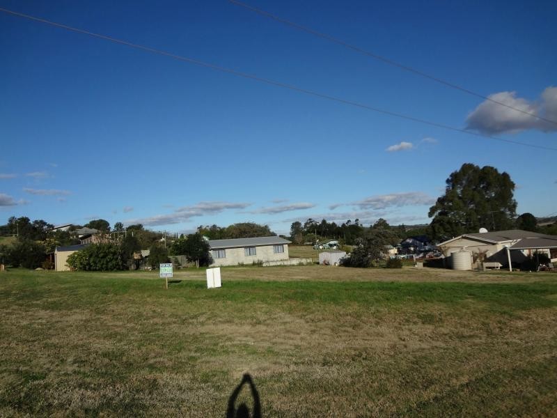 36 Magnussens Drive, Tingoora QLD 4608