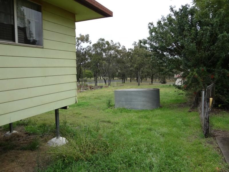 45 Collingwood Street, Proston QLD 4613