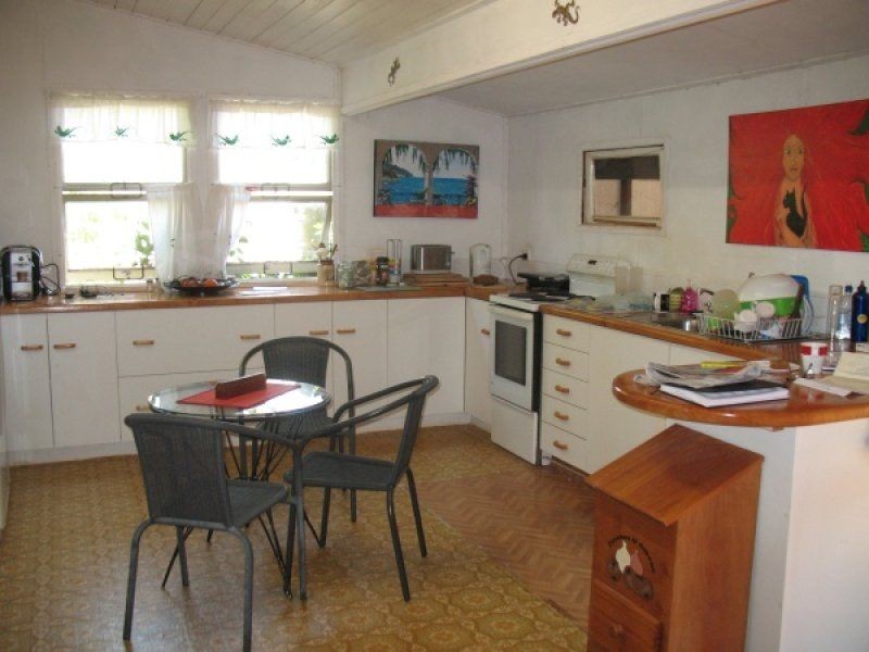 19 Andrews Street, Wooroolin QLD 4608