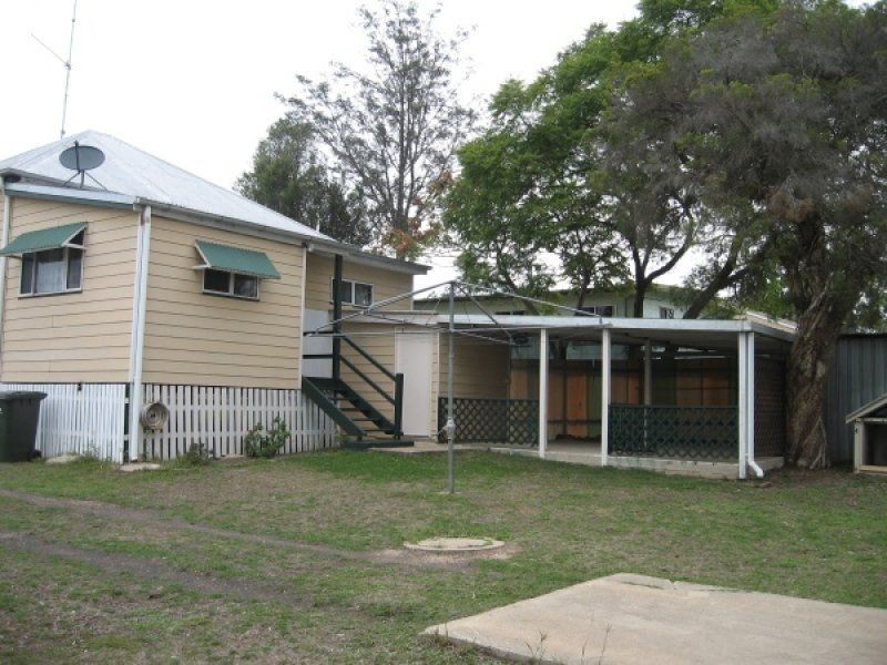 85 Baynes Street, Wondai QLD 4606