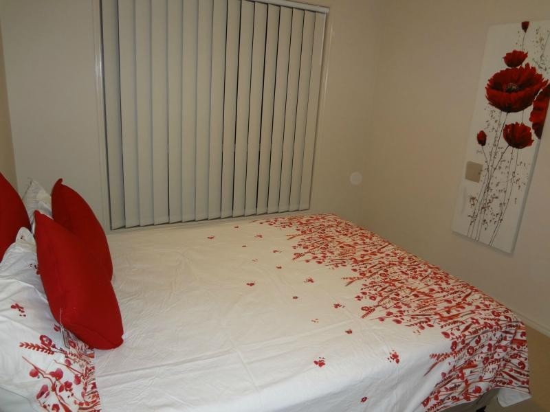 39 Grant Crescent, Wondai QLD 4606