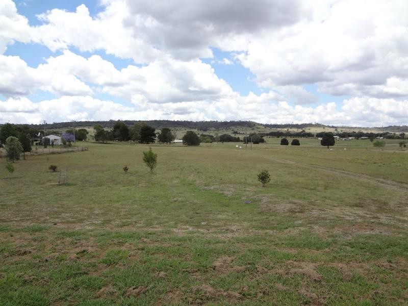 123 Butler Drive, Proston QLD 4613