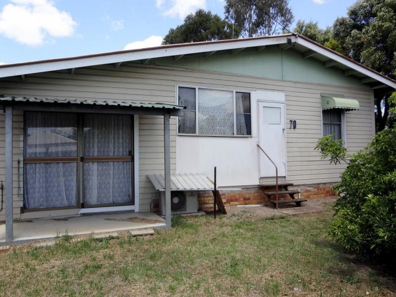 70 Edwards Street, Wondai QLD 4606