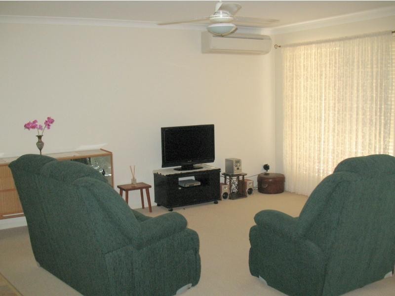 11 Burns Crescent, Wondai QLD 4606