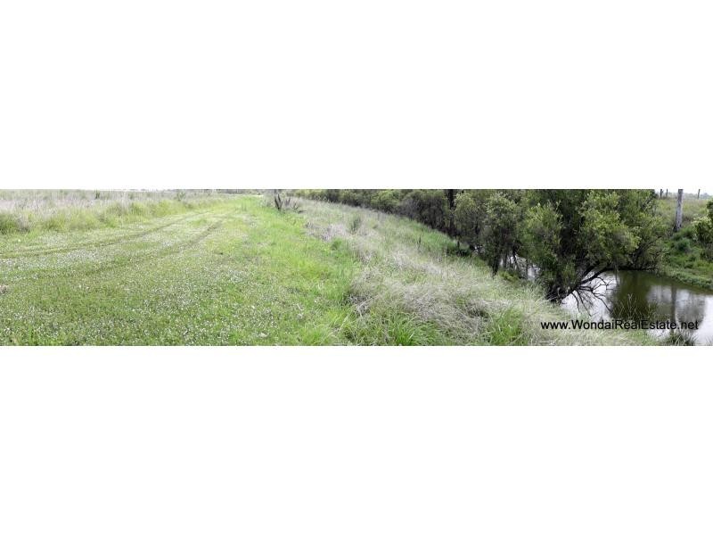 142 Bradleys Road, Wooroonden QLD 4605