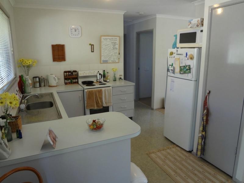 12 Philps Street, Wondai QLD 4606
