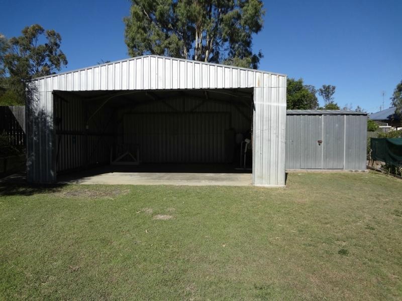 12 Philps Street, Wondai QLD 4606