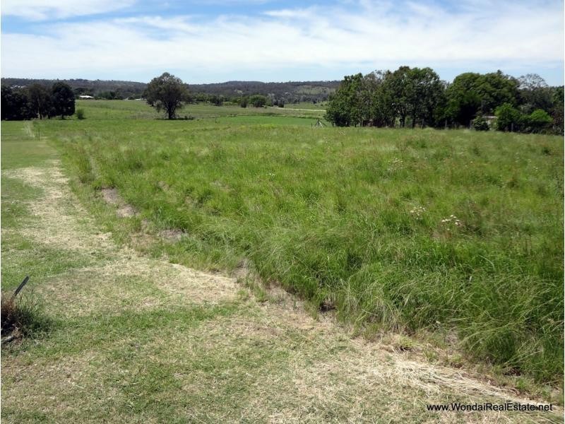 L68 Butler Drive, Proston QLD 4613